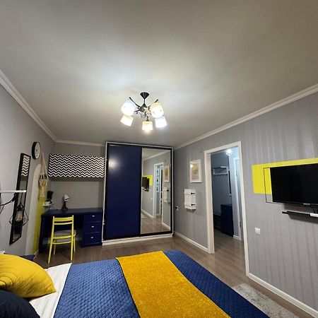 Appartement Almatyda На Басенова Chambre photo